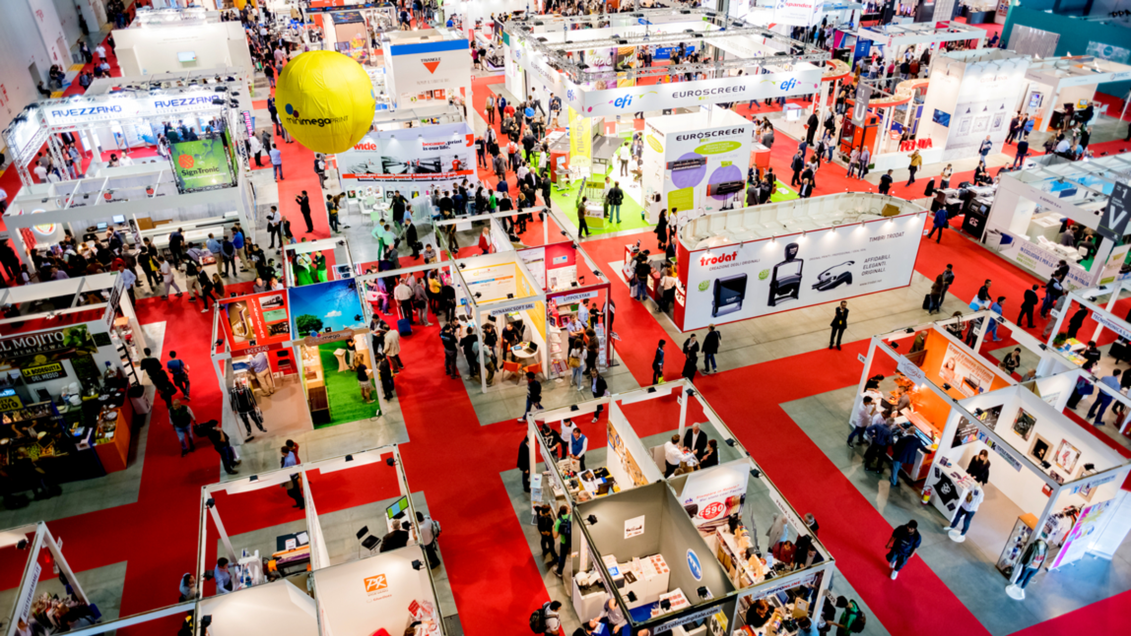 Prefab vs. Custom Trade Show Booths